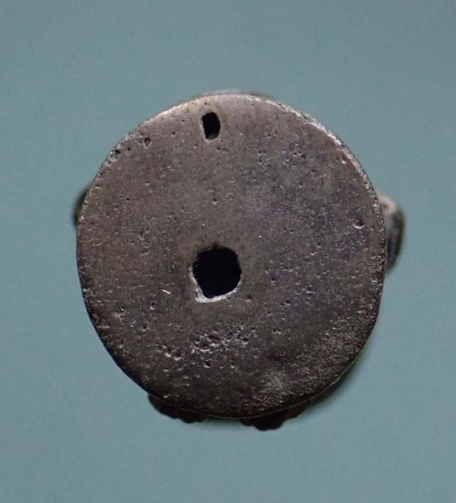 *พิมพ์ใหญ่* พระปิดตามหาอุตม์ มหาลาภ มหาเสน่ห์ มหานิยม รุ่นทอง 93 อาจารย์ทอง วัดสำเภาเชย ปี 2553 เนื้อเมฆพัด พิมพ์ใหญ่ สูง 3 ซ.ม. หมายเลข ๒๕๔