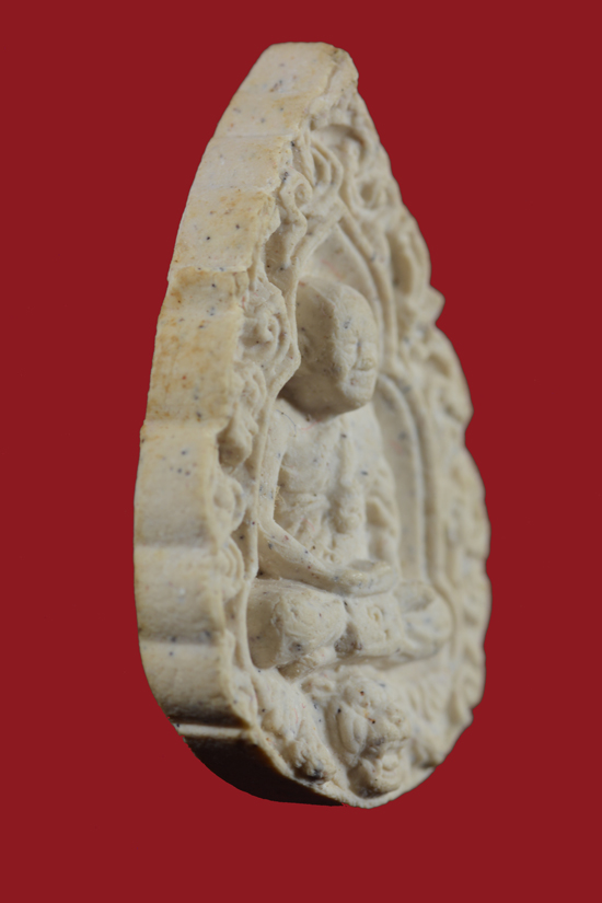 พระผงหลวงพ่อเปิ่น วัดบางพระ เสาร์ 5 มหามงคล37 (พ.ศ.2537)