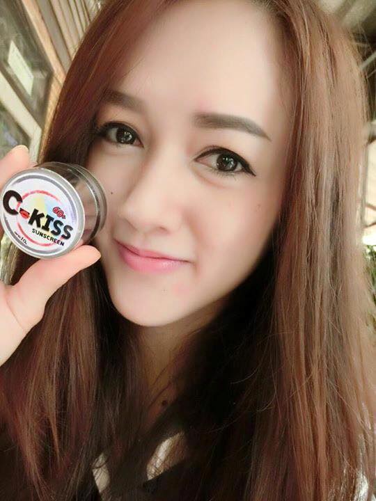 ครีมกันแดด C-Kiss spf60 pa+++ 3in1 ครีมกันแดด ครีมบำรุง บีบี หน้าเนียน ขั้นเทพ