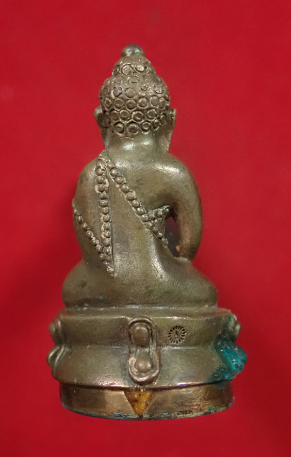 พระกริ่งปวเรศชินบัญชร รุ่นพุทธปวเรศ โครงการสังฆราชบูชาพระชันษา 100 ปี วัดบวรนิเวศวิหาร ปี 2554 เนื้อนวะก้นเงิน หมายเลข 31 พร้อมกล่องเดิมและบัตรประจำองค์พระ