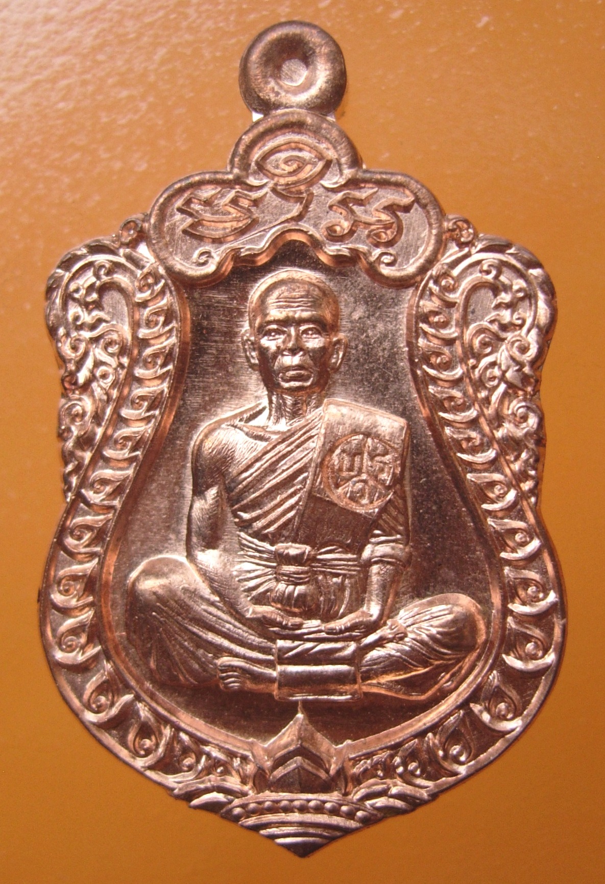 หลวงพ่อคูณ เหรียญเสมาจิ๋ว EOD สุขในหัวใจ 2 รุ่นสุดท้าย วัดบ้านไร่