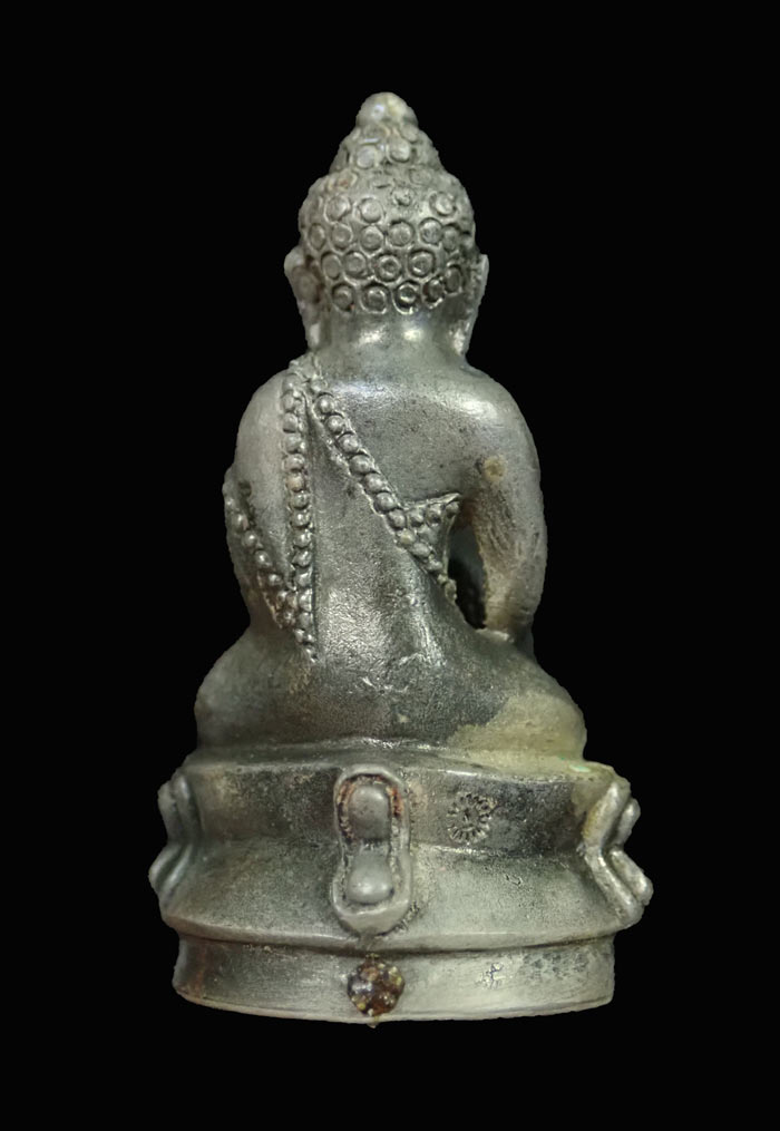 พระกริ่งปวเรศชินบัญชร รุ่นพุทธปวเรศ โครงการสังฆราชบูชาพระชันษา 100 ปี วัดบวรนิเวศวิหาร ปี 2554 เนื้อเงินก้นเงิน หมายเลข 175 (กริ่งดัง) พร้อมกล่องเดิมและบัตรประจำองค์พระ เนื้อเงินก้นเงิน