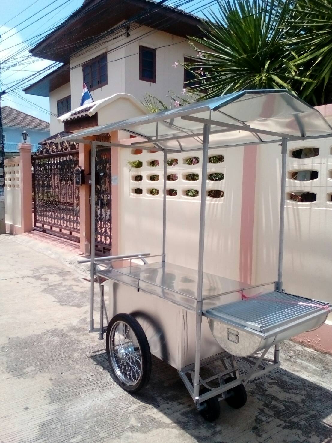 รถเข็นขายของแบบมี ่ีหลังคา120 x 70 cmมีเตาปิ้งย่าง สำเนา