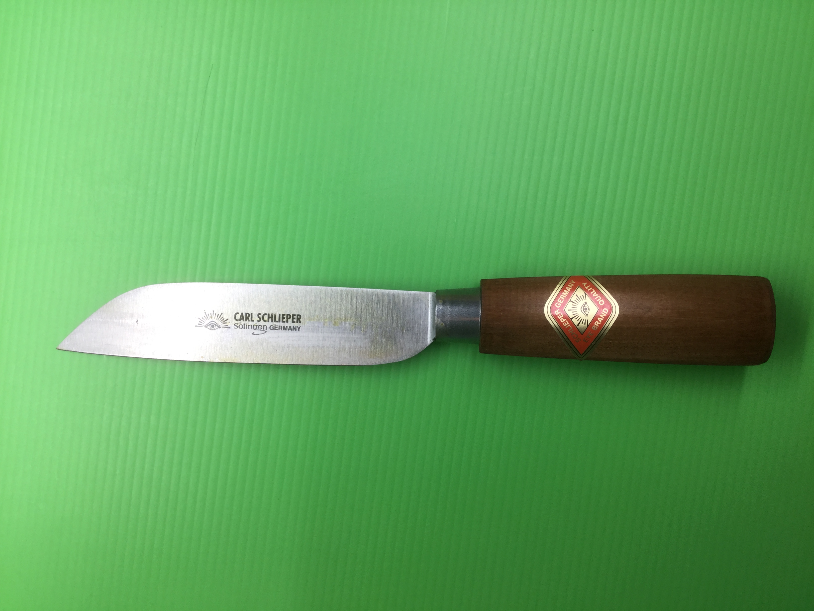 มีดครัวอเนกประสงค์ 5¼ นิ้ว ตราตา EYE BRAND