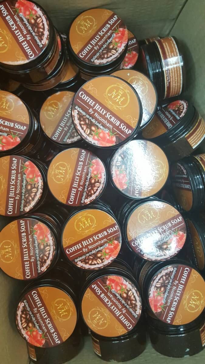 เจลสครับกาแฟสูตรพิเศษ Coffee Jelly Scrub Soap By Noomham ราคา 180 บาท