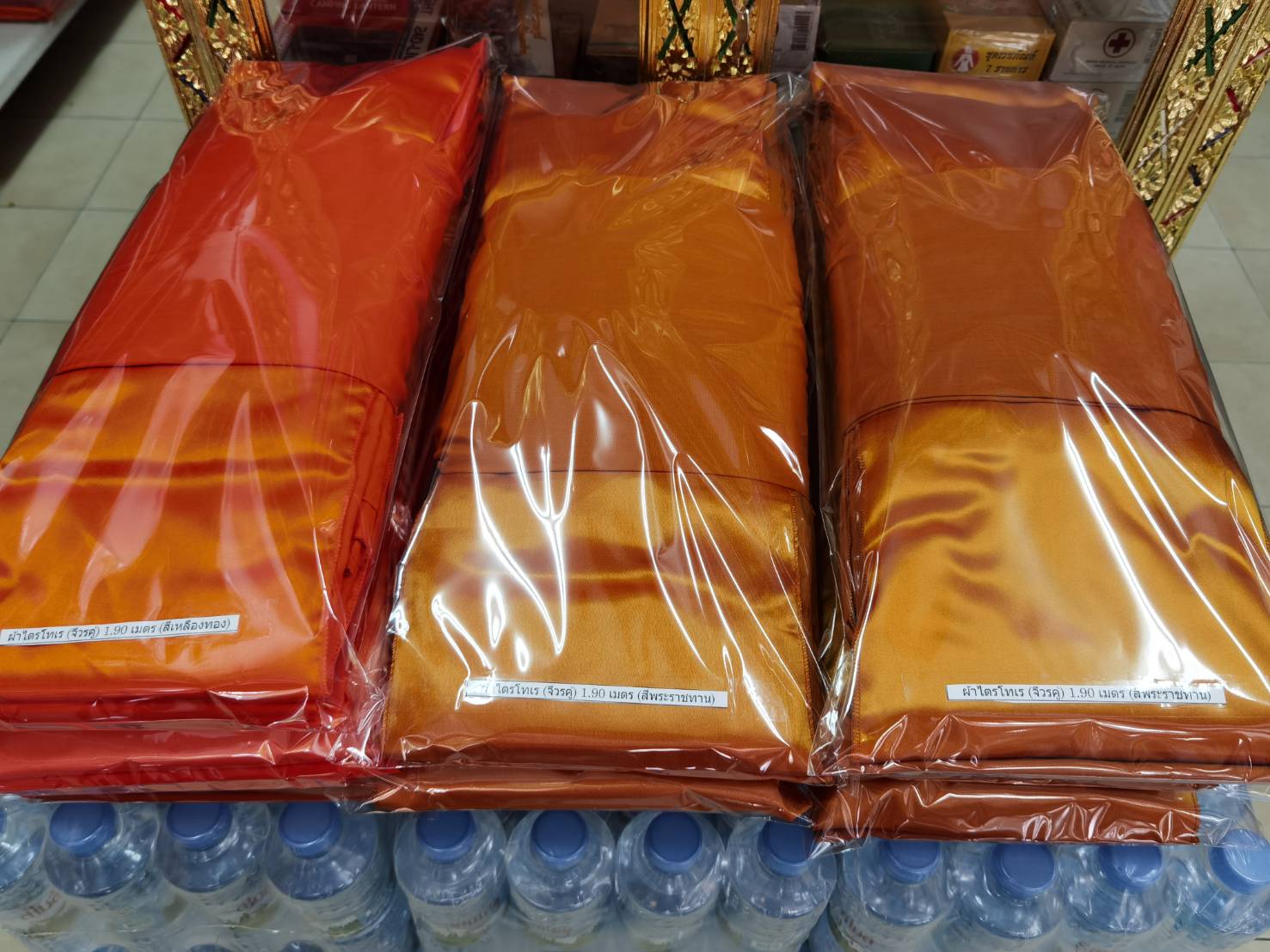 ผ้าไตรโทเร (จีวรคู่) 1.90 เมตร *ไม่มียี่ห้อ บรรจุถุงแก้วใส