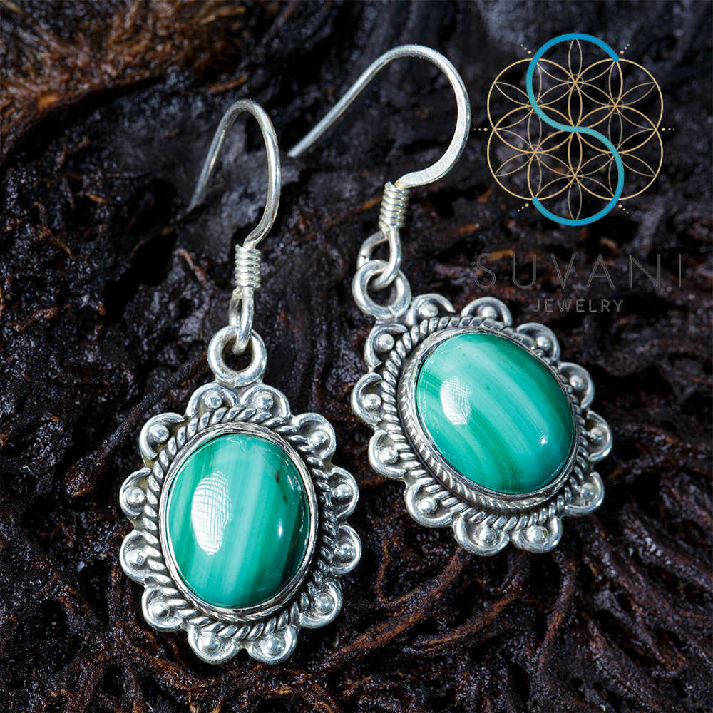 SUVANI เงินแท้ 92.5% ต่างหูหินมาลาไคต์ สีเขียว (Malachite) ต่างหูห้อย เครื่องประดับเงินแท้