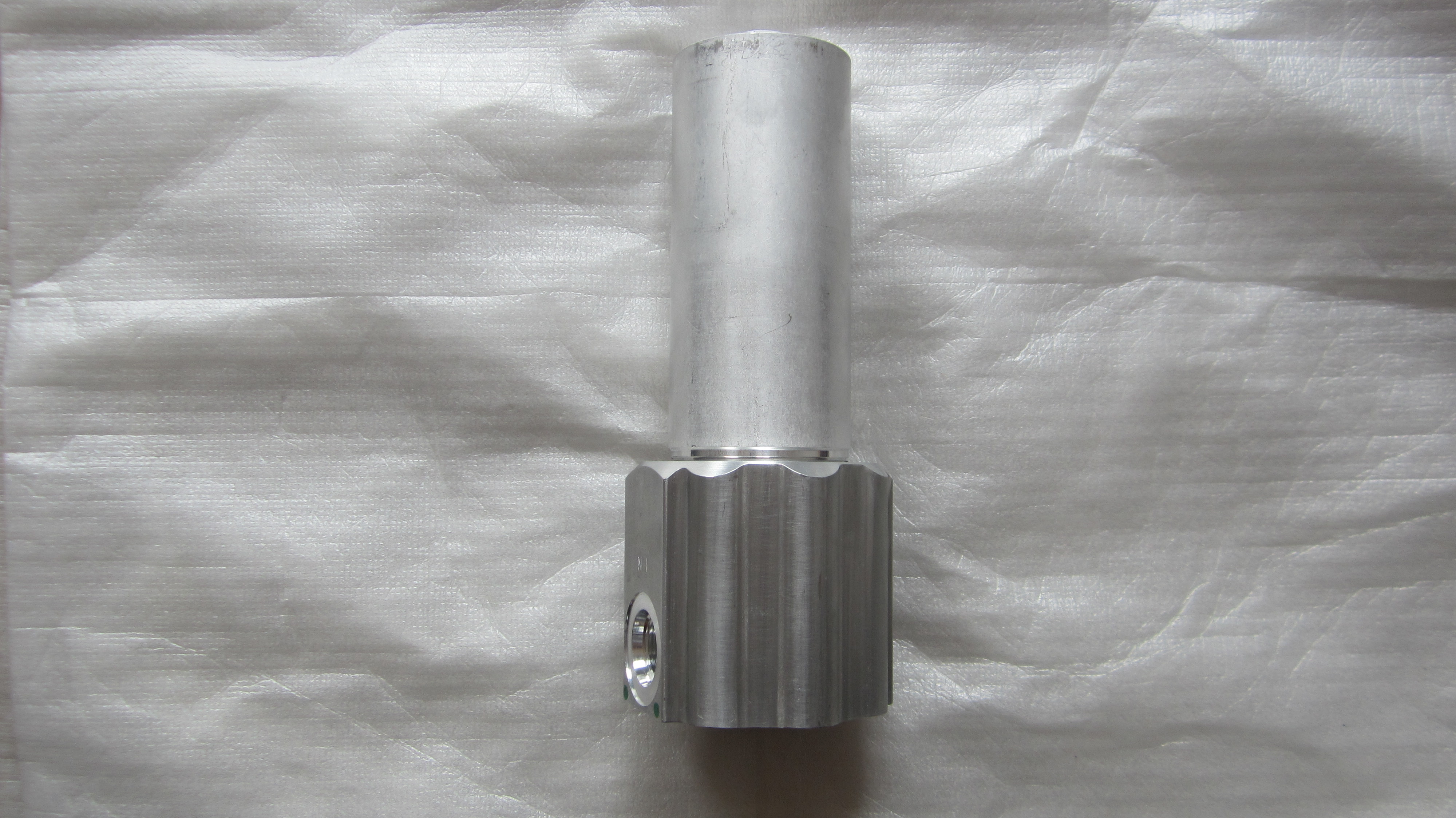 เสื้อกรองไฮดรอลิค