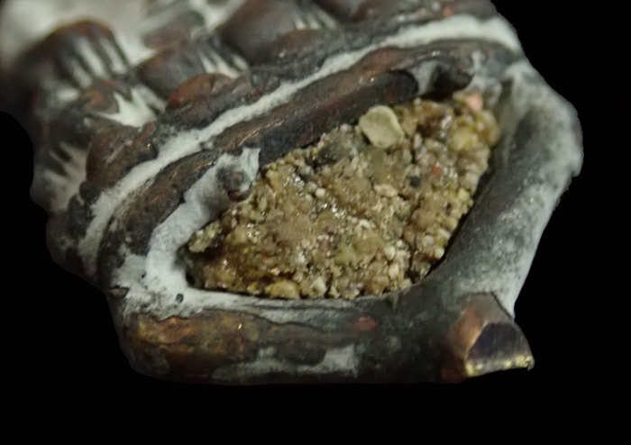 หล่อโบราณพระกริ่งอรหัง 100 ปี (รุ่นแรก) สมเด็จญาณสังวร วัดบวรนิเนศวิหาร ปี 2556 เนื้อชนวนหล่อโบราณ ไม่ตัดช่อ อุดมวลสาร