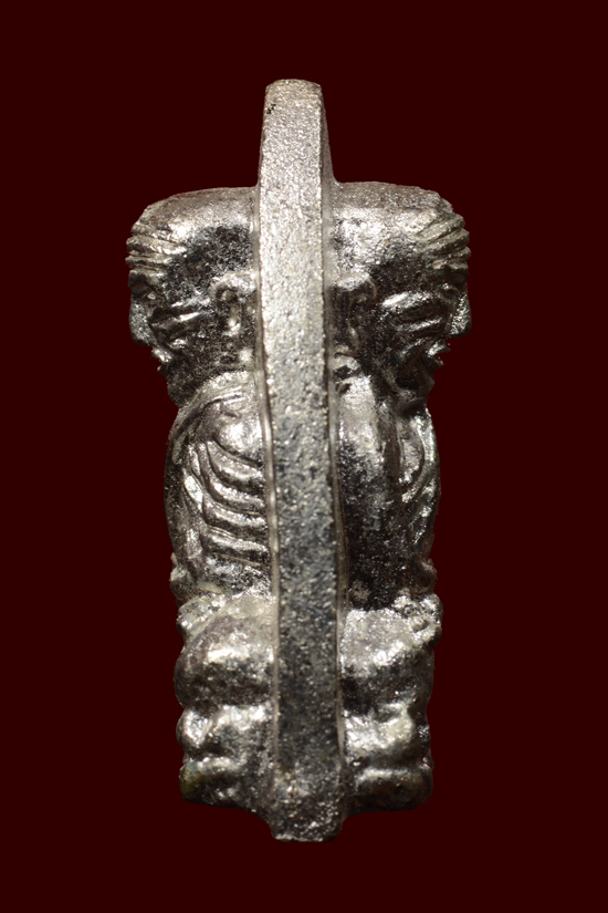 หลวงปู่ทวด พิมพ์เตารีดใหญ่ 2 หน้า (กรรมการ) สมเด็จพระสังฆราช วัดบวรนิเวศวิหาร