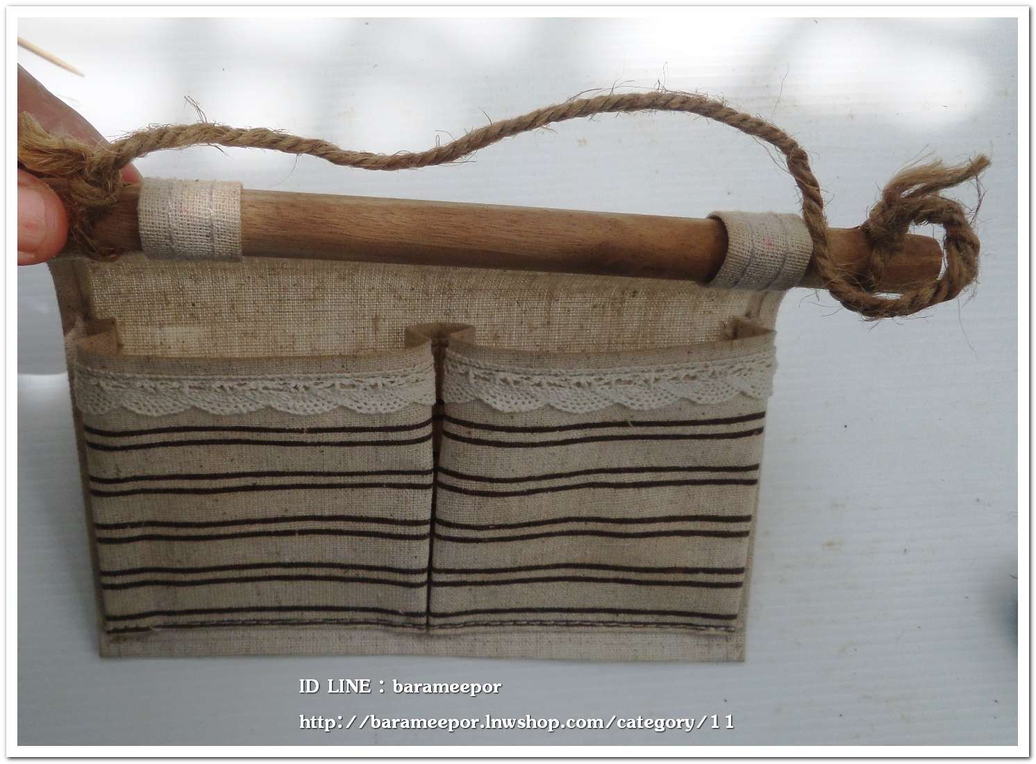 ที่ใส่ของ แบบแขวน ทำจากผ้าดิบหนา จากญี่ปุ่น ขนาดยาว 8 นิ้ว x กว้าง 7 นิ้ว