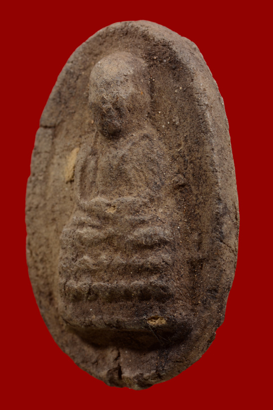 หลวงพ่อทวดเนื้อว่าน วัดสุวรรณคีรี พิมพ์รูปไข่ พ.ศ.2505