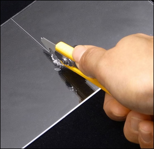 OLFA มีดคัตเตอร์ PC-S (สำหรับตัดแผ่นพลาสติก)