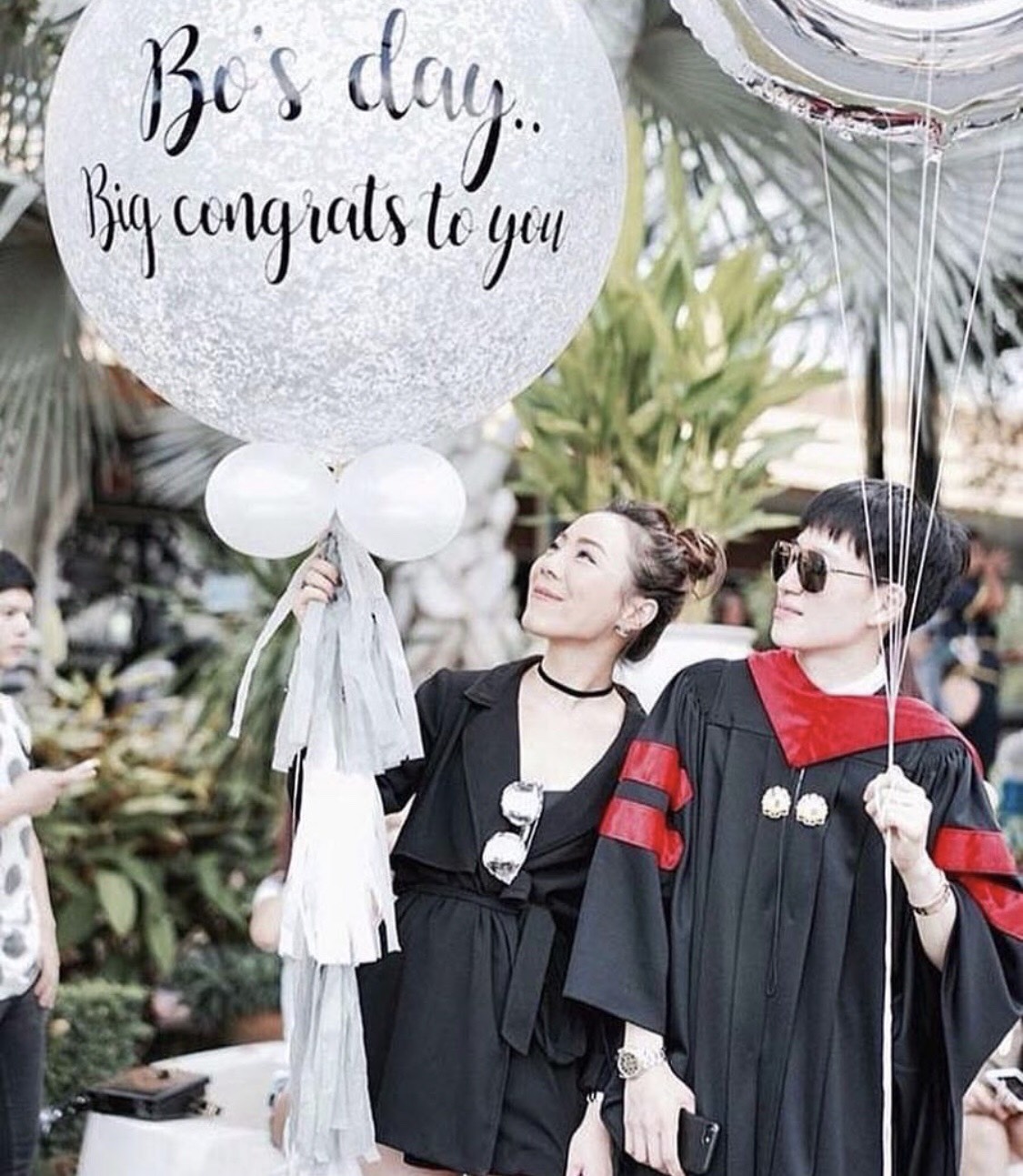 ลูกโป่งรับปริญญา กิตเตอร์เงิน พิมชื่อได้ 36 นิ้ว