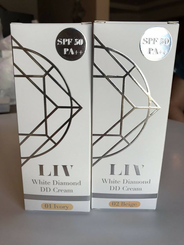#02 Beige สำหรับผิวขาวปานกลาง-ผิวสองสี Liv White Diamond DD Cream 15 ml. ลิฟ ดีดี ครีม รองพื้นกันแดดเพชรแท้