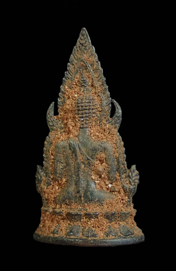 สมเด็จพระพุทธชินราช (นางพญาเรือนแก้ว) รุ่นประวัติศาสตร์ธงชัยจอมราชันย์ วัดนางพญา พิษณุโลก ปี 2563 เนื้อนวะโลหะดินไทย หมายเลข 14