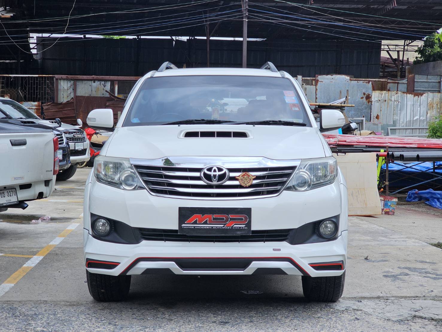 ชุดแต่งสเกิร์ต FORTUNER 2011-2014 MDP v1