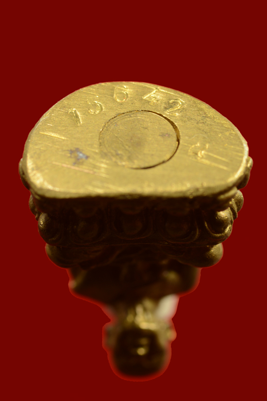 หลวงพ่อทวด รุ่นสร้างวิหาร วัดทรายขาว พ.ศ.2537