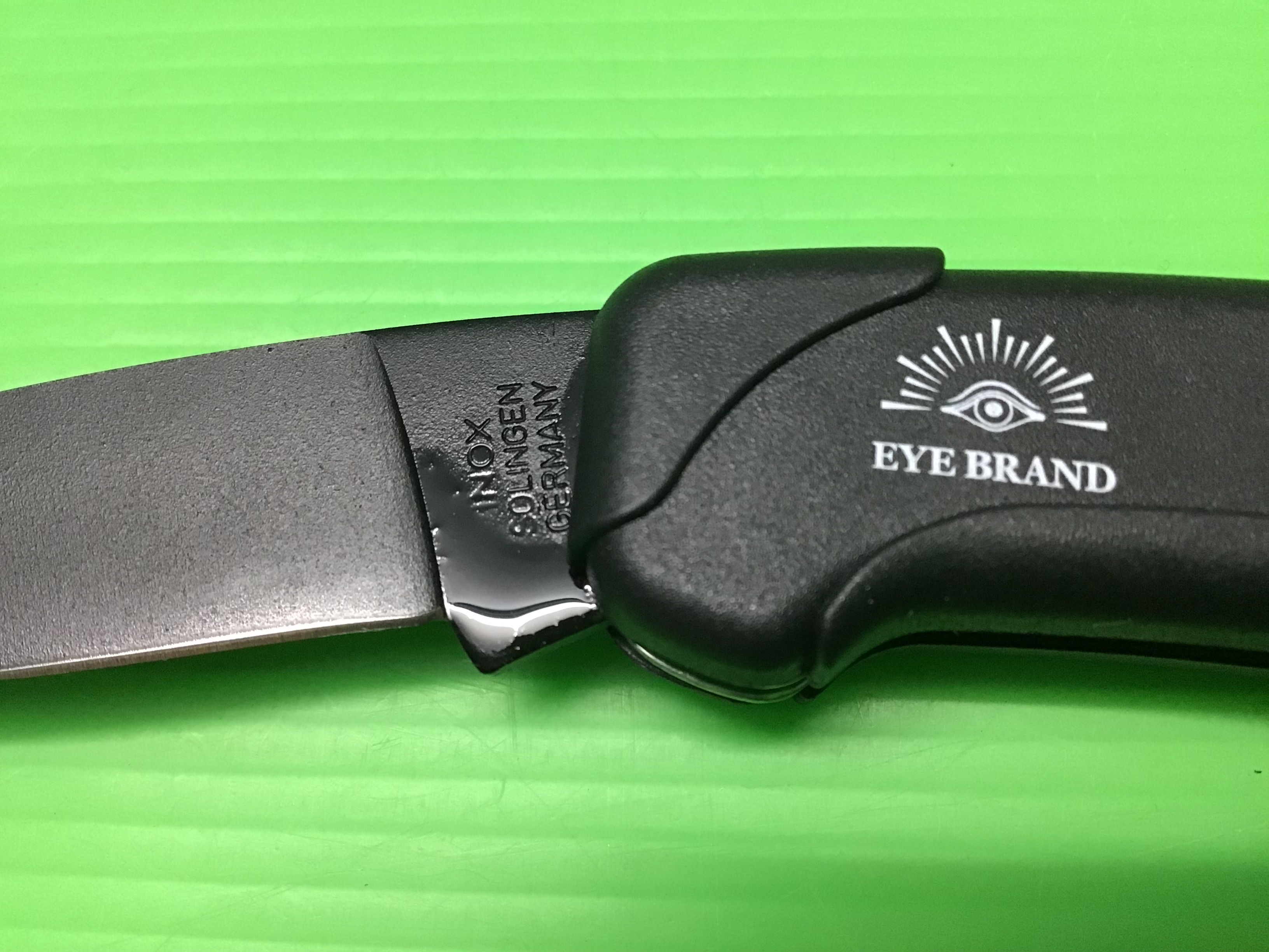 มีดพับตัดทุเรียนตราตา EYE BRAND