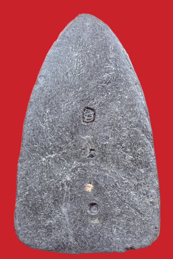 หลวงพ่อทวด รุ่นเลื่อนสมณศักดิ์ พิมพ์ตัวด้วงซุ้มกอ กรรมการ 2 โค๊ต พ.ศ.2545