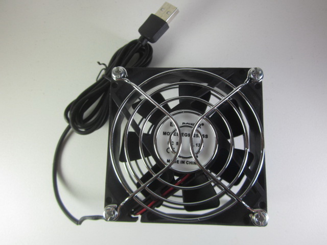9025 5V fan 8CM USB fan chassis router set