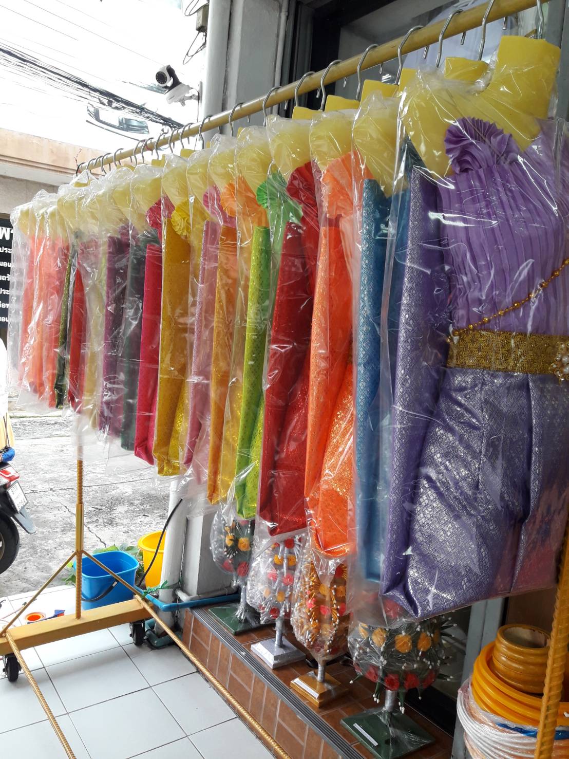 ชุดไทยแก้บน (มีหุ่น+เครื่องประดับ) *รุ่นขายดีอันดับ 1