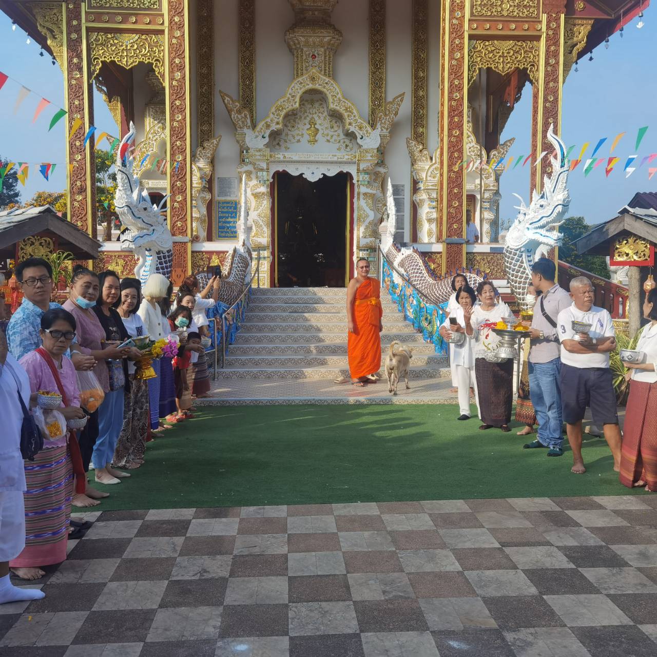 หลวงพ่อโสธรหน้าตัก 50 นิ้ว ปิดทองคำแท้