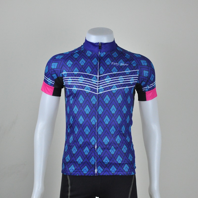 เสื้อปั่นจักรยาน ขนาด M ลดราคาพิเศษ รหัส H535
