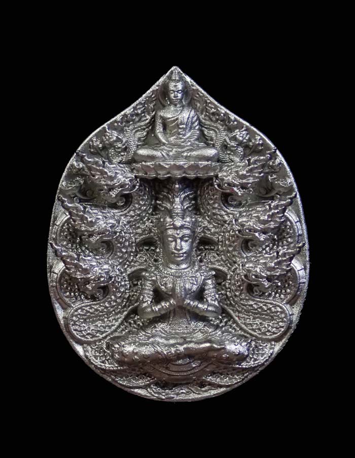 เหรียญหล่อพุทธศิลป์มุจลินท์นาคราชโพธิสักการ ปี 2563 (พระประจำวันเสาร์) *เป็นรุ่นแรก จากงานจิตรกรรม สู่งานประติมากรรม ศิลปะแห่งสีสัน* เนื้อไวท์บรอนซ์ White Bronze (รายการที่ 1.7 แยกชุดกรรมการใหญ่ ) หมายเลข 10 (พระสร้างเพียง 55 องค์)