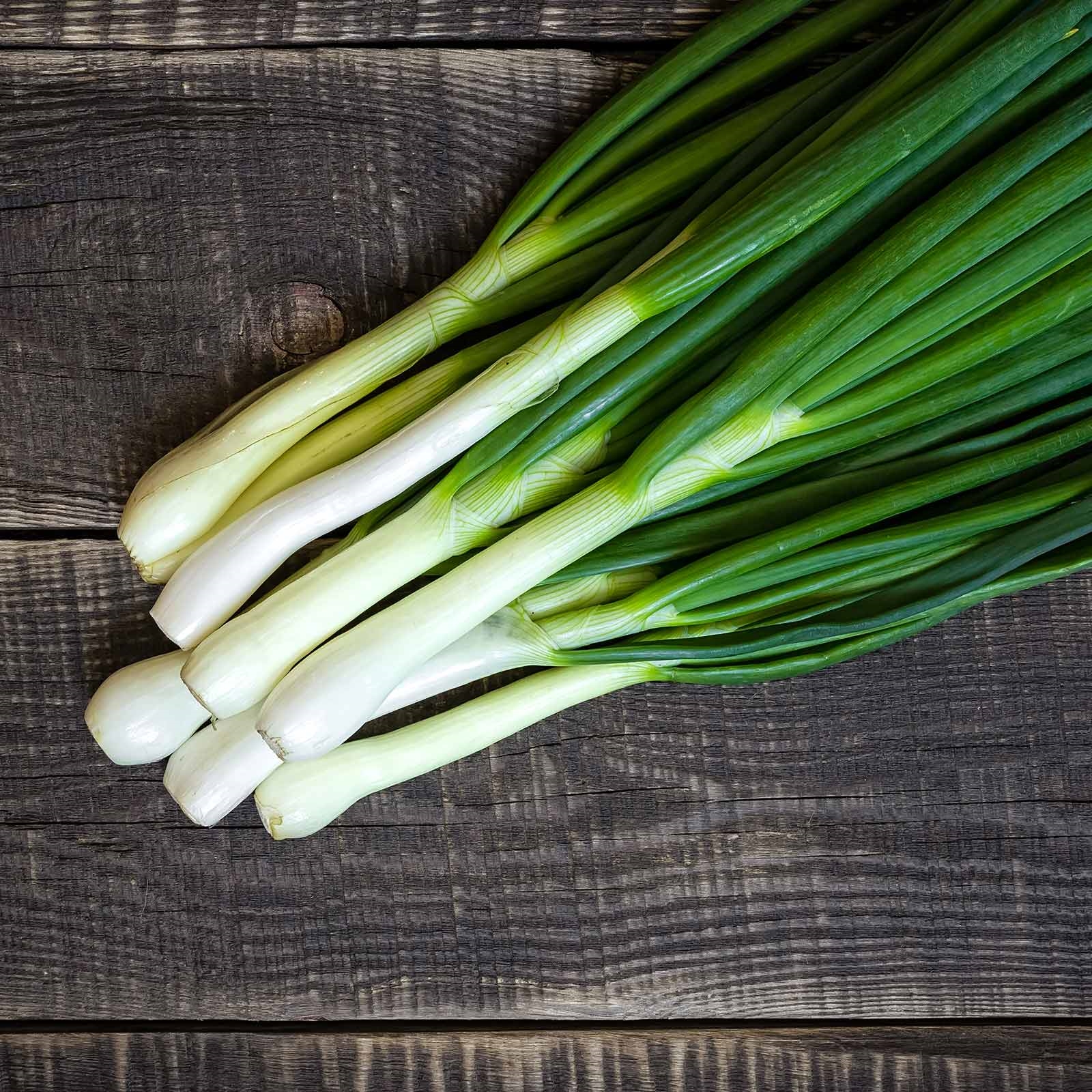 (Whole 1 Oz) ต้นหอมญี่ปุ่น - Tokyo Long White Bunching Onion