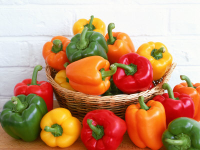 (Whole 1 Oz) พริกหวานสีแดง - Big Red Sweet Pepper