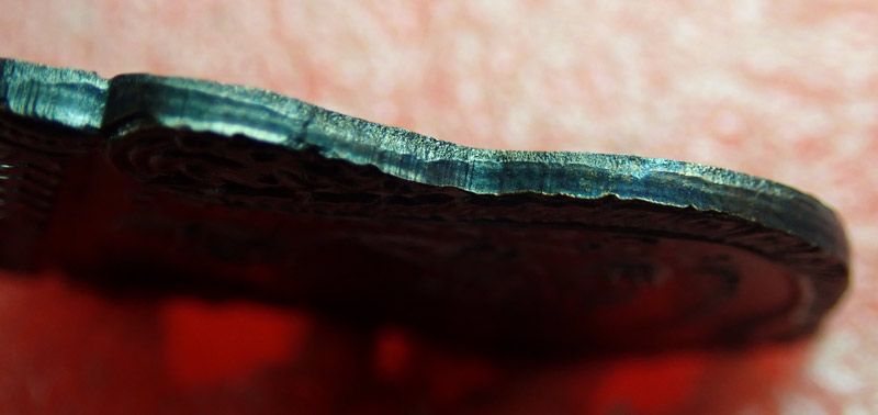 *ผิวปรอท สภาพสวย* เหรียญเสมาหลวงพ่อทวด รุ่นเลื่อนสมณศักดิ์45 อาจารย์ทอง วัดสำเภาเชย ปี 2545 เนื้อทองแดงรมดำ