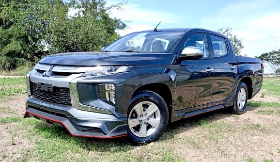 MITSUBISHI TRITON Low Rider (ตัวเตี้ย) ชุดแต่ง TP-S ปี 2019 2020 2021 2022 2023