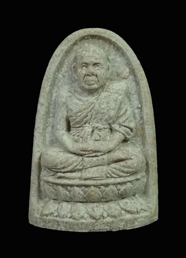 พ่อท่านจันทร์ รุ่นเสาร์๕ วัดประชุมชลธารา อ.สุไหงปาดี นราธิวาส ปี 2537 เนื้อผง