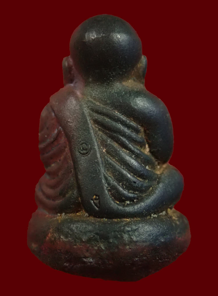 หลวงพ่อเงิน พิมพ์เบ้าทุบ วัดหิรัญญาราม (วัดบางคลาน) จ.พิจิตร ปี 2540 เนื้อนวะโลหะ หมายเลข 1578