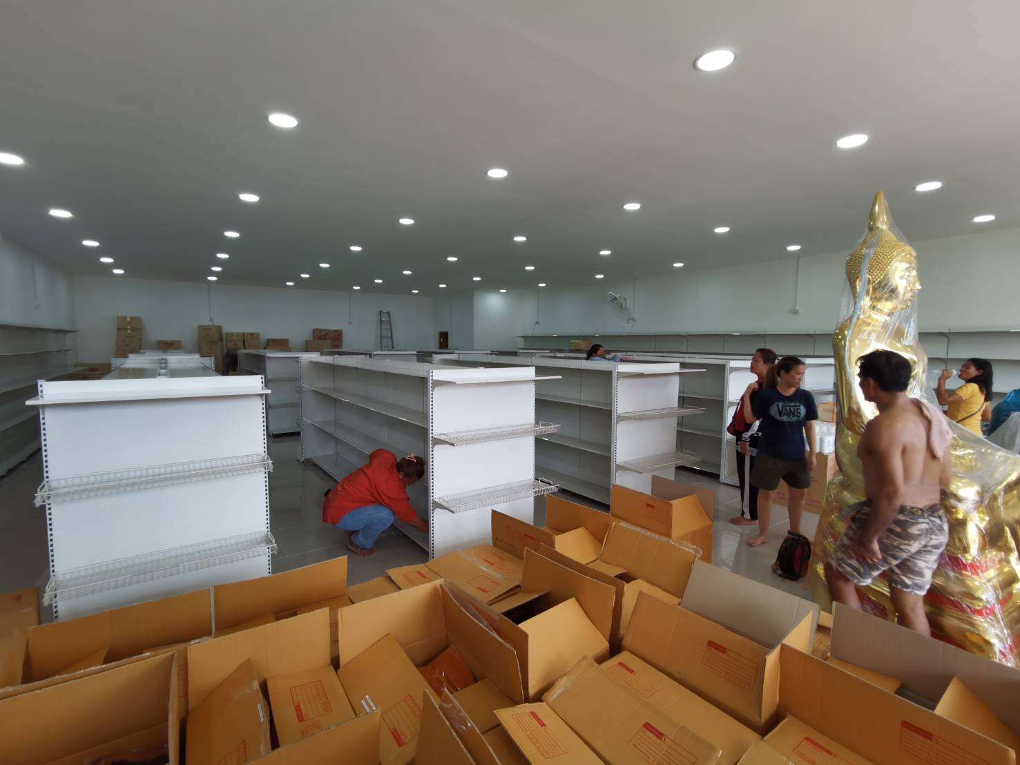 ชั้นวางสินค้า จังหวัดกาฬสินธุ์