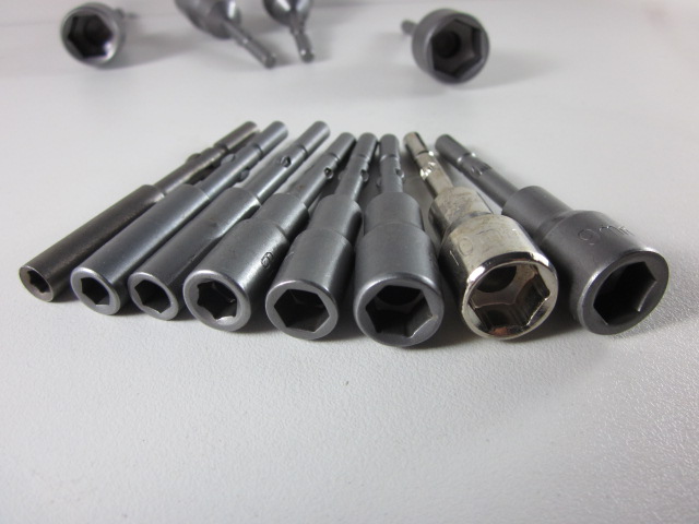ชุดบล็อก6เหลี่ยมไขควงไฟฟ้า801 ขนาด 4-14mm 12ชิ้น