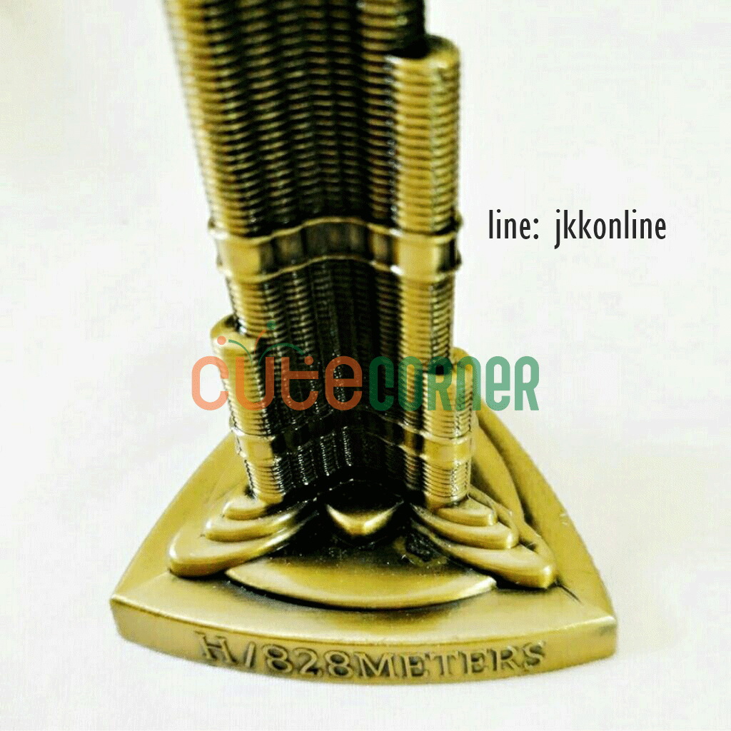 01713-โมเดลตึกบุรจญ์เคาะลีฟะฮ์ 20 ซม - ฟรีค่าส่ง