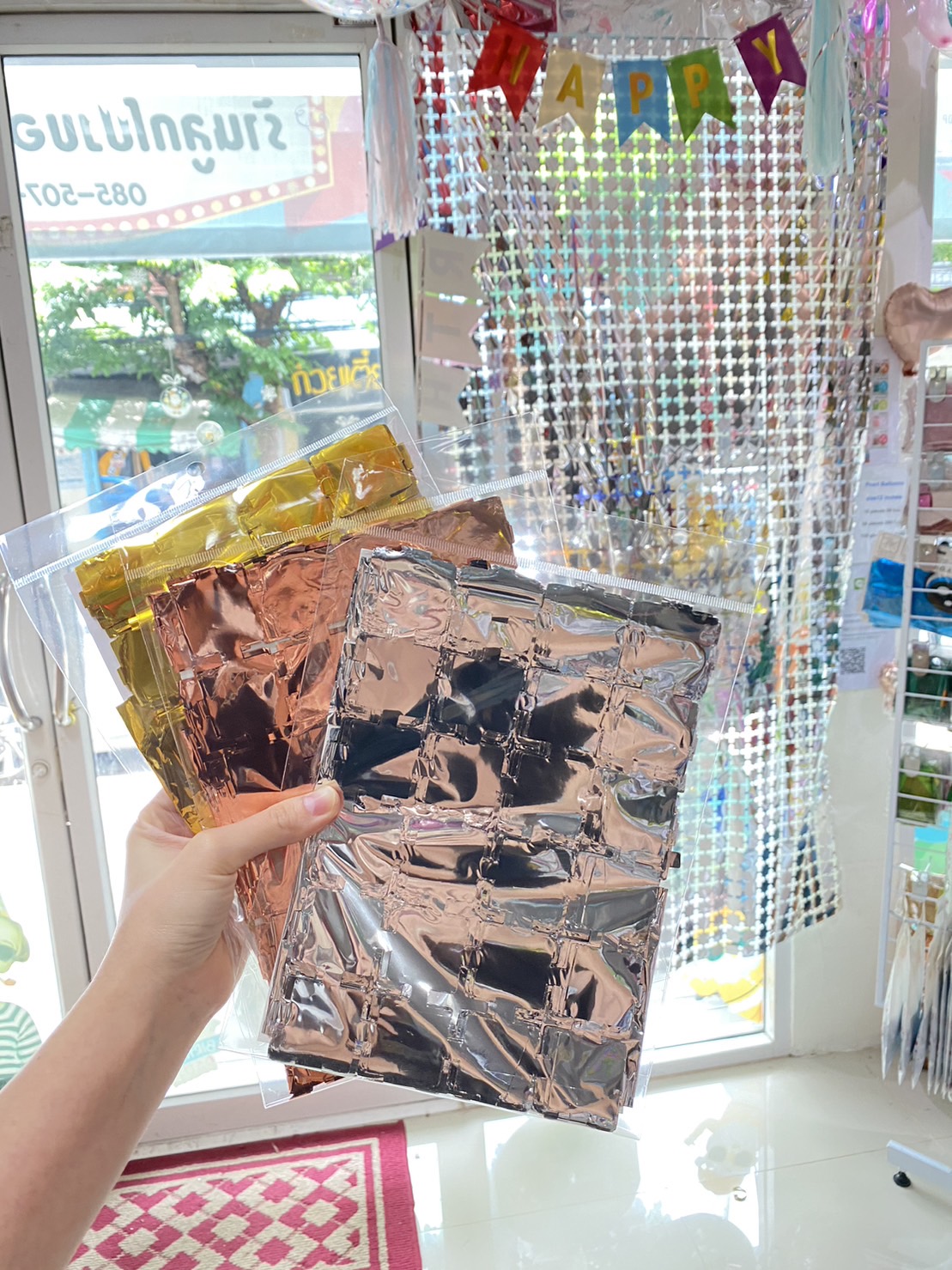 ม่านลุกโป่ง ฉากถ่ายรูป 1*2 เมตร มีหลายสี
