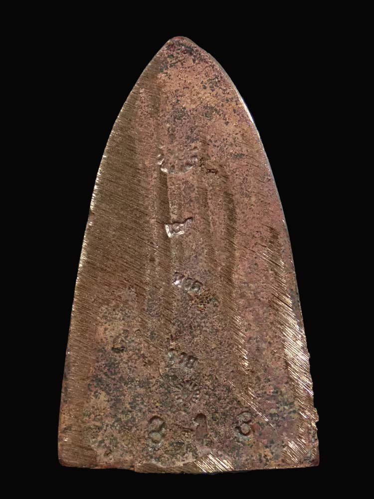 หลวงพ่อทวดหล่อโบราณหล่อเทดินไทย (รุ่นแรก) หลวงพ่อรวย วัดตะโก จ.อยุธยา ปี 2556 รุ่นรวยนิรันตราย เนื้อนวะโลหะหล่อโบราณเทดินไทย ตอกโค๊ต ทวด/รวย และโค๊ต ท (โค๊ตทหาร) หมายเลข 813