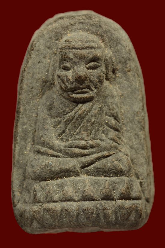 หลวงพ่อทวด รุ่นเลื่อนสมณศักดิ์ พิมพ์ตัวด้วงซุ้มกอ กรรมการ 2 โค๊ต พ.ศ.2545