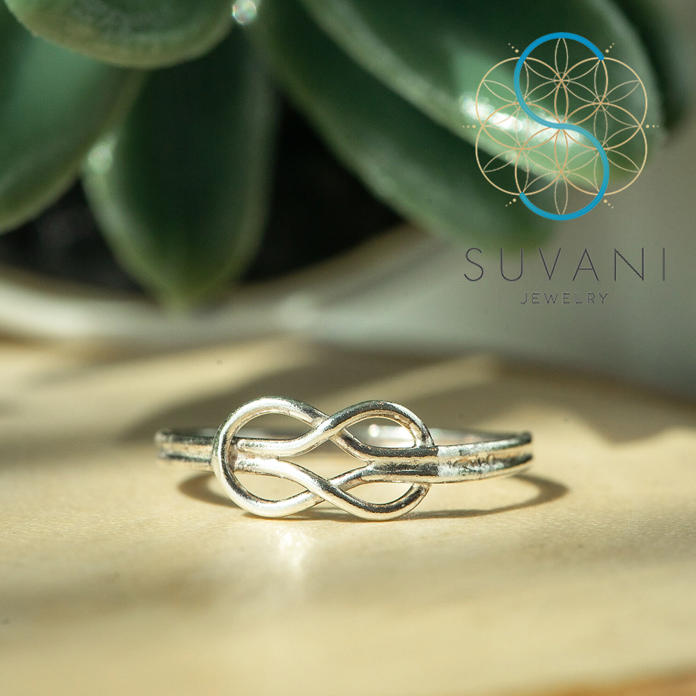 SUVANI แหวนเงินแท้ 92.5% แหวนอินฟินิตี้ (infinity) เป็นสัญลักษณ์ของความรักที่ไม่มีที่สิ้นสุด ไม่มีขอบเขต ไซส์ 6 – 8 เครื่องประดับเงินแท้