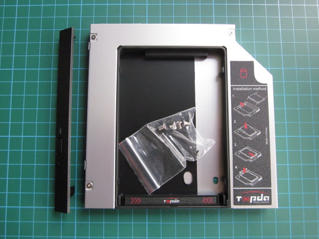 Harddisk bay หนา 9.5 mm. แบบ ide ใช้กับฮาร์ดดิสค์ ide