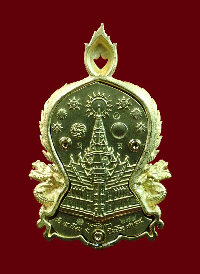 *หมายเลขสวย 678* เหรียญพุทธศิลป์ฉลุ 3 ชิ้น หลวงพ่อโสธร จ.ฉะเชิงเทรา รุ่นเจริญพร ปี 2555 เนื้อทองระฆังลงยาม่วงฝังเพชร พิมพ์ใหญ่ พร้อมกล่องเดิม