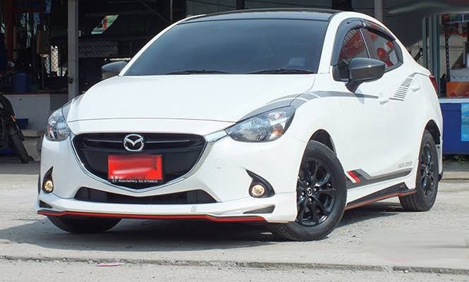 ชุดแต่งมาสด้า MAZDA 2 4D 2015 Drive 86