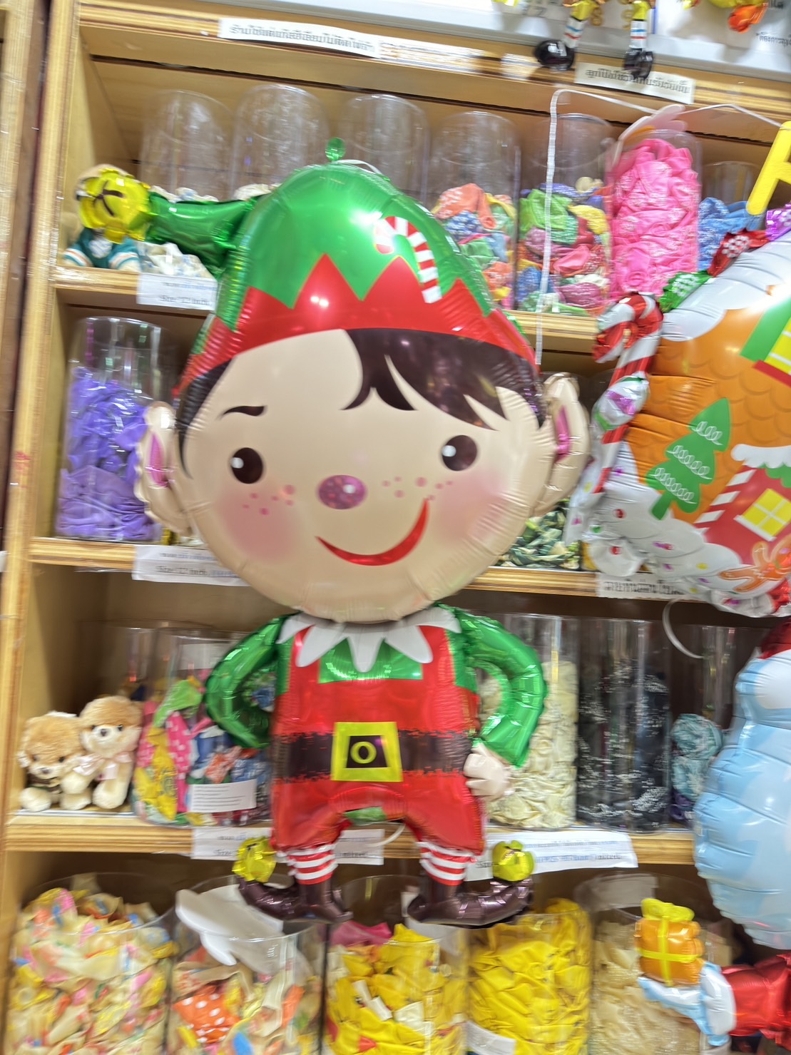 ลูกโป่งคริสมาสChristmas balloons