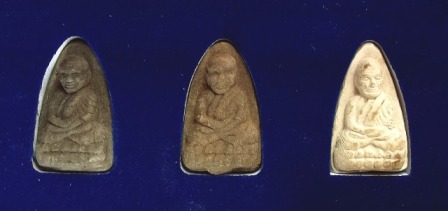 หลวงพ่อทวด 101 ปี อ.ทิม เนื้อว่านกล่องชุด 3 องค์ 3 พิมพ์