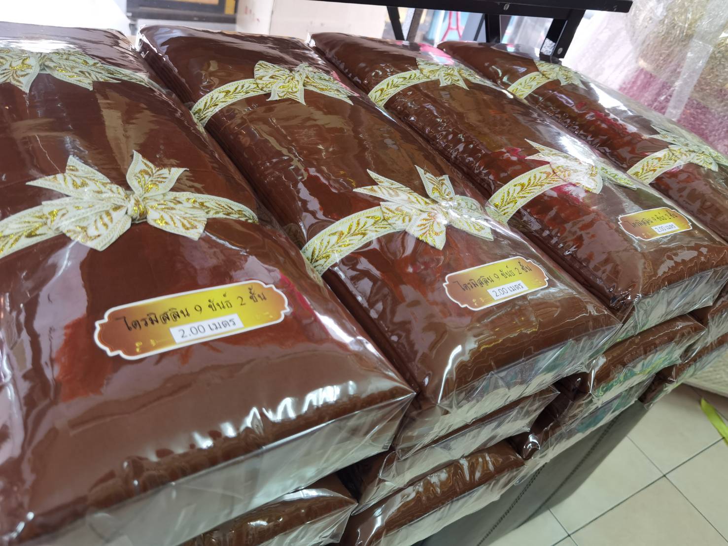 ผ้าไตร 9 ขันธ์ (มิชลิน) 2.00 เมตร 2 ชั้น (ธรรมยุติ)