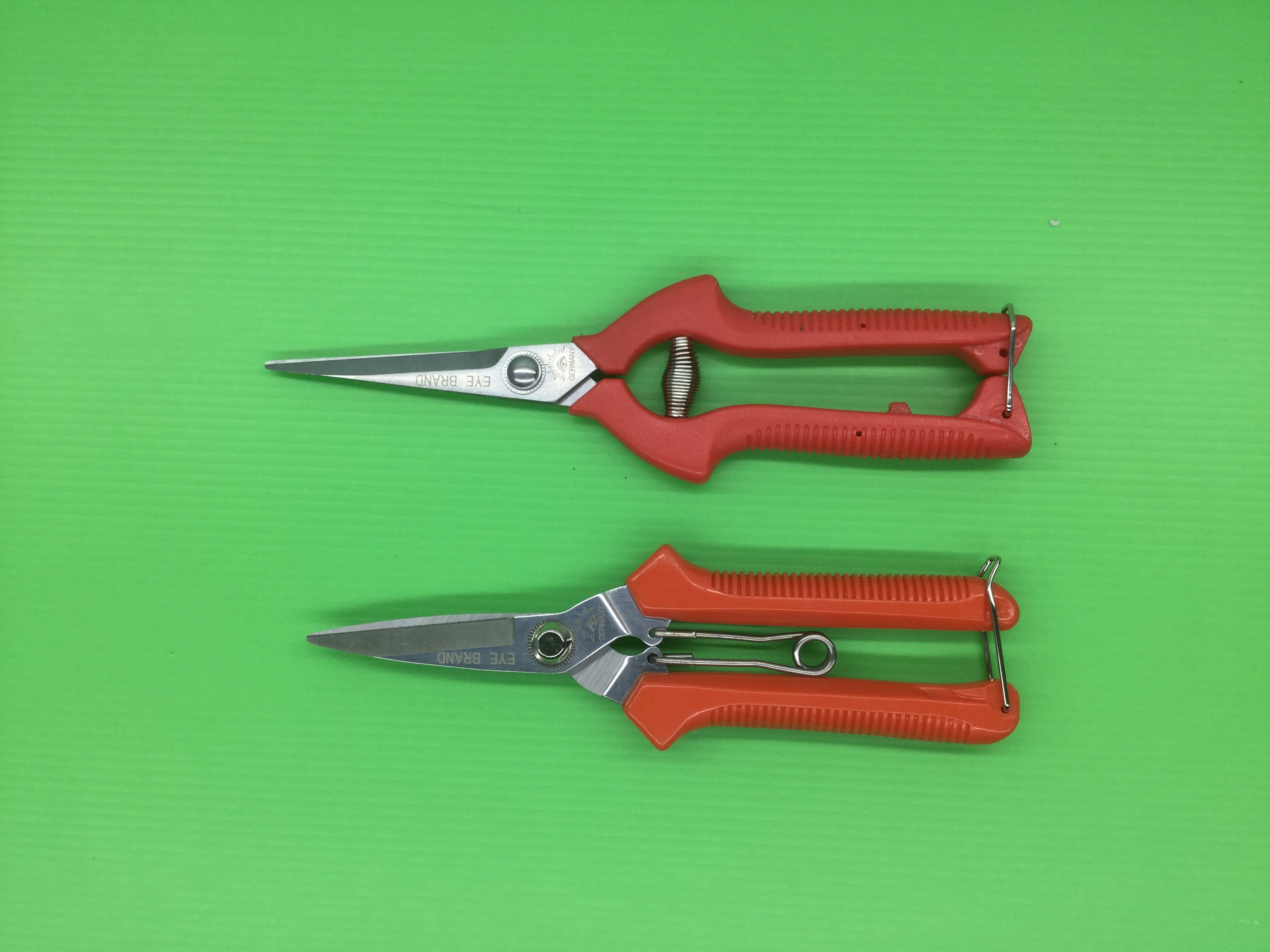 กรรไกรตัดกิ่งปลายแหลมสั้นตราตา EYE BRAND