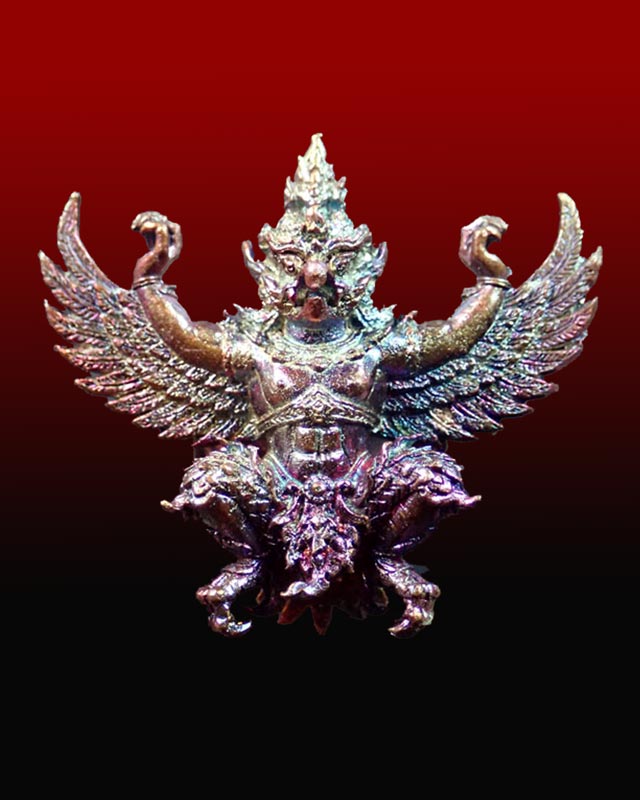 *ผิวรุ้งสวยมาก ๆ* พญาครุฑ รุ่นรับทรัพย์88 พ่อท่านเขียว วัดห้วยเงาะ ปัตตานี ปี 2560 เนื้อทองแดงผิวรุ้ง